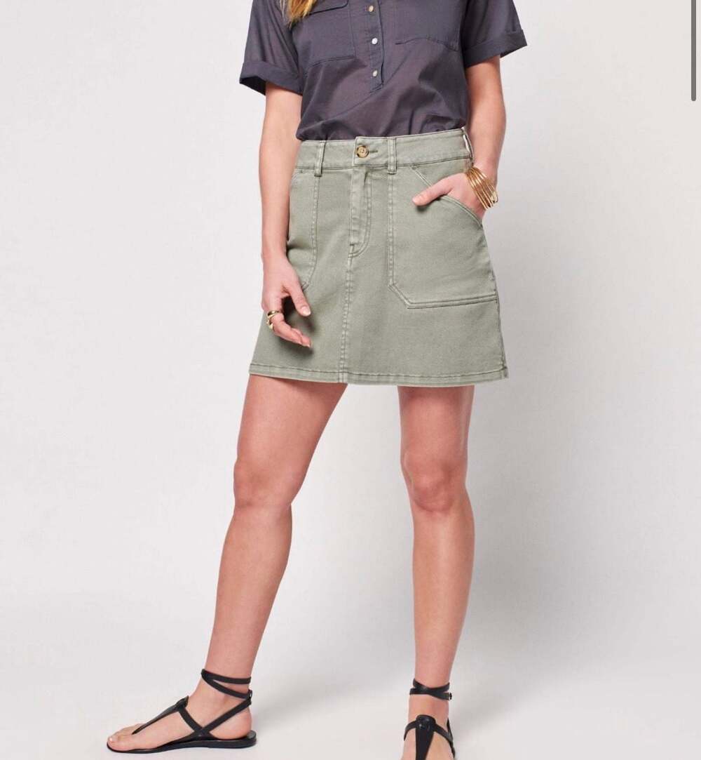 Faherty Utility Mini Skirt in Fatigue Olive Green S